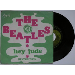 THE BEATLES - Hey Jude / Revolution