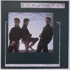 COMATEENS - Pictures On a String
