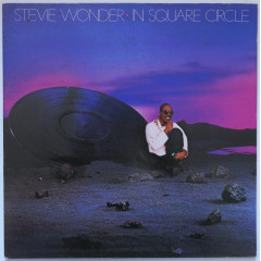 STEVIE WONDER - In Square Circle